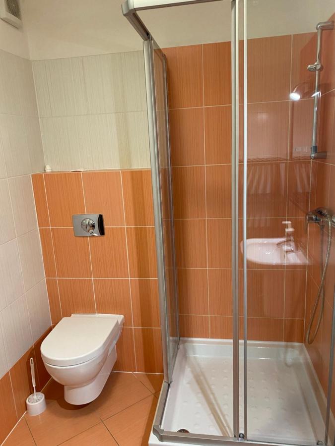 רוז'ומברוק Apartman Viktoria 5 מראה חיצוני תמונה